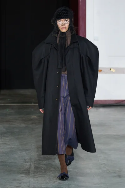 Look 23